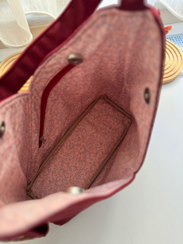 Prizma Bordo Çiçek Nakışlı Omuz Çantası