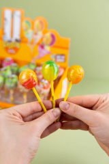 Juıcy; Meyve Sulu Limon-ahududu, Limon-elma, Limon-şeftali Aromalı Lolipop (19 GR X 24 ADET)