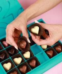Vitlove Toscani Anneler Günü Çikolatası