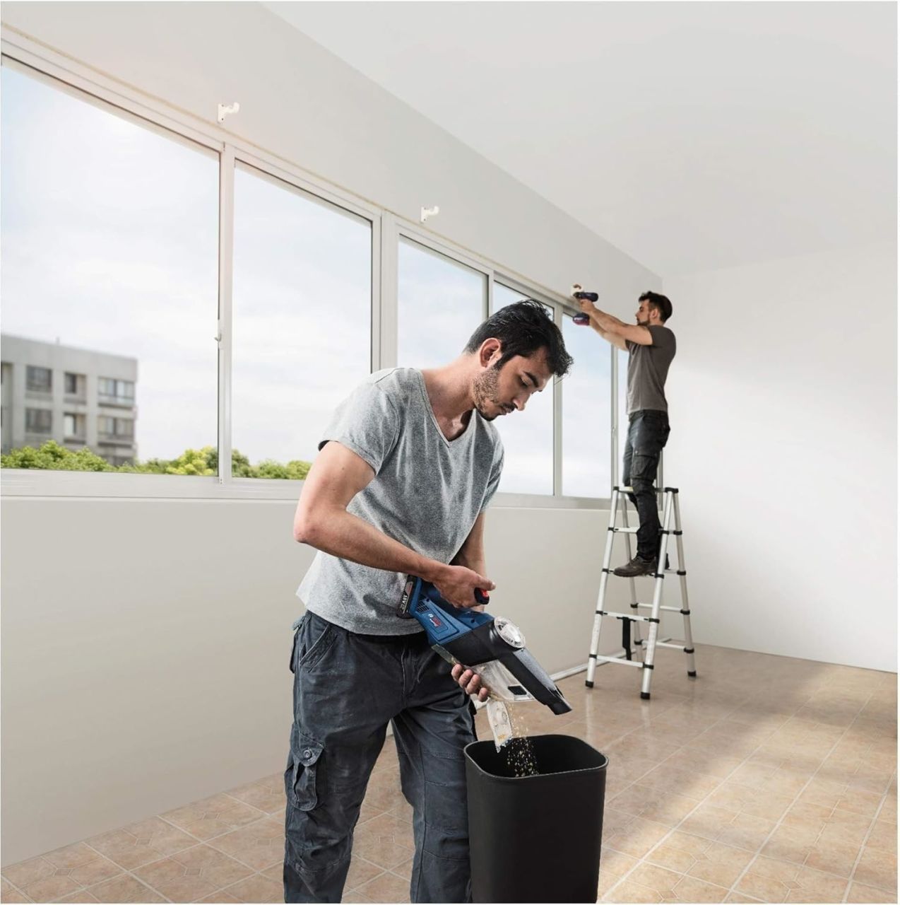 Bosch Professional GAS 18V-1 Akülü El Süpürgesi: Taşınabilir Temizliğin Gücü
