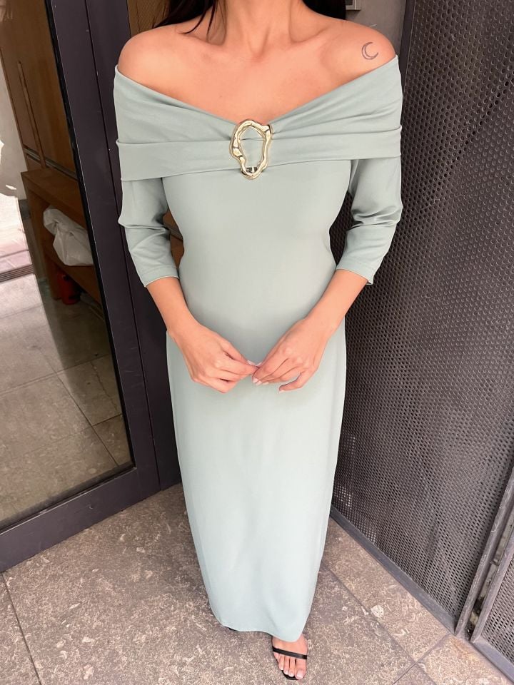 3061 AKSESURALI KAYIK YAKA ELBİSE MİNT