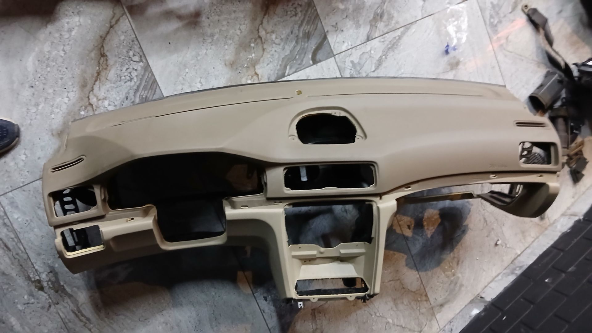 Volvo S80 I 1999-2006 Ön Göğüs