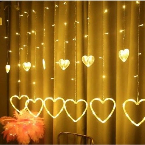 3 Metre USB Girişli 6*6 Kalp Figürlü Gün Işığı Perde 120 Ampul Led
