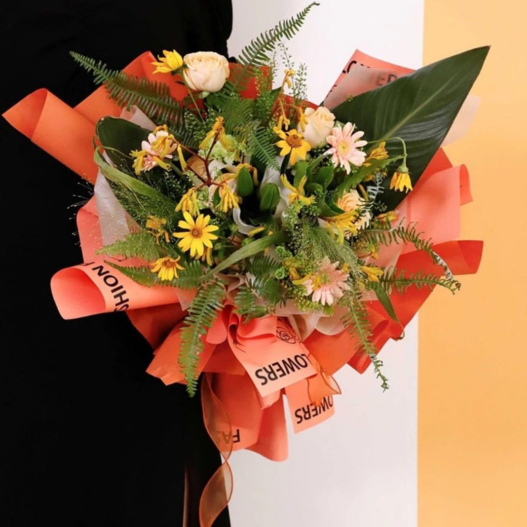Fashion Flowers Yazılı Çiçek Ambalajı