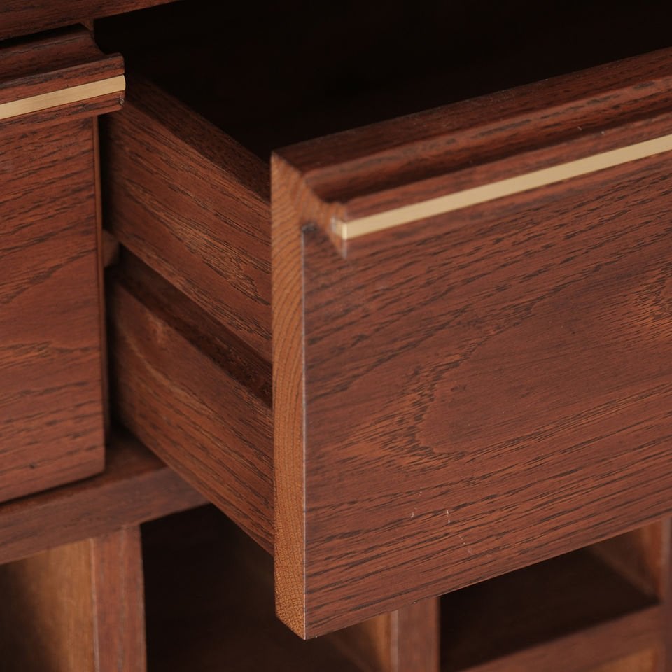 Solid Oak Cabinet – DOCIA MAHZEN Series Bar, Drink and Cocktail Cabinet Forest