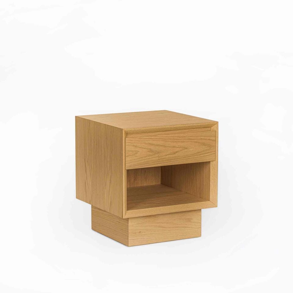 Solid Oak Nightstand – BEAM Series Honey
