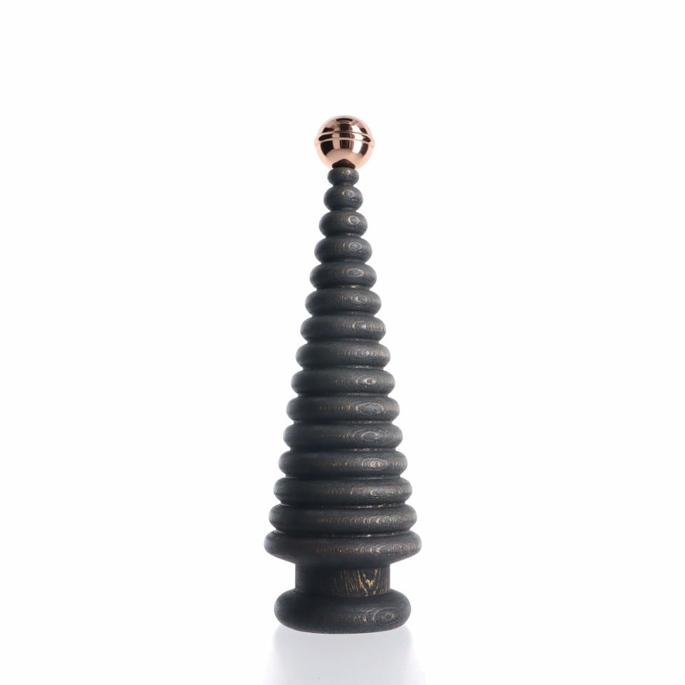 Wooden Christmas Tree CEDAR – Bronze Headed Cedar, Large Dark
