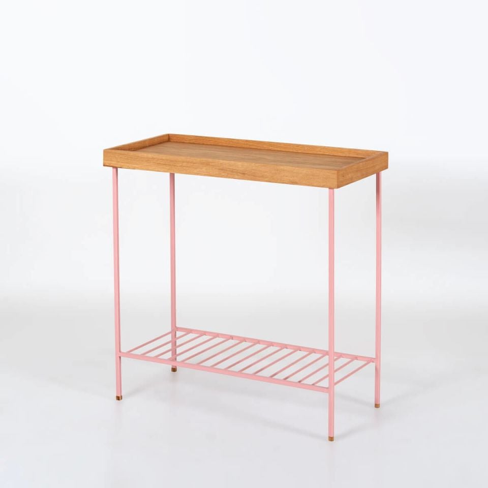 Masif Ahşap Geniş Yan Sehpa / Saksılık – EDGE Serisi, Renkli Metal Ayaklı Honey - PEMBE