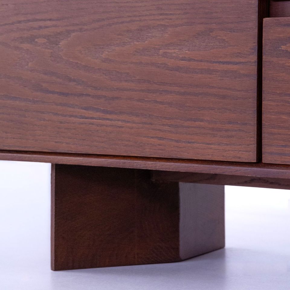 Solid Oak TV Unit – BEAM Series Forest