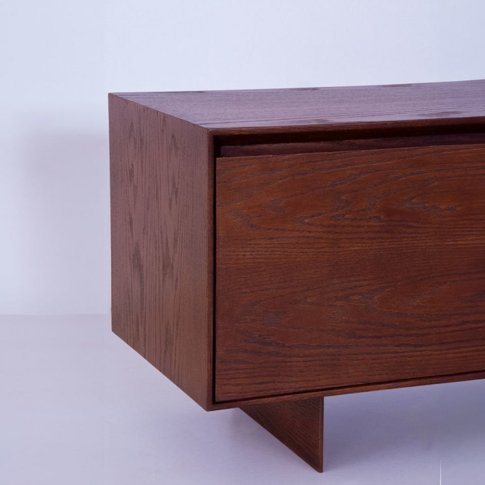 Solid Oak TV Unit – BEAM Series Forest
