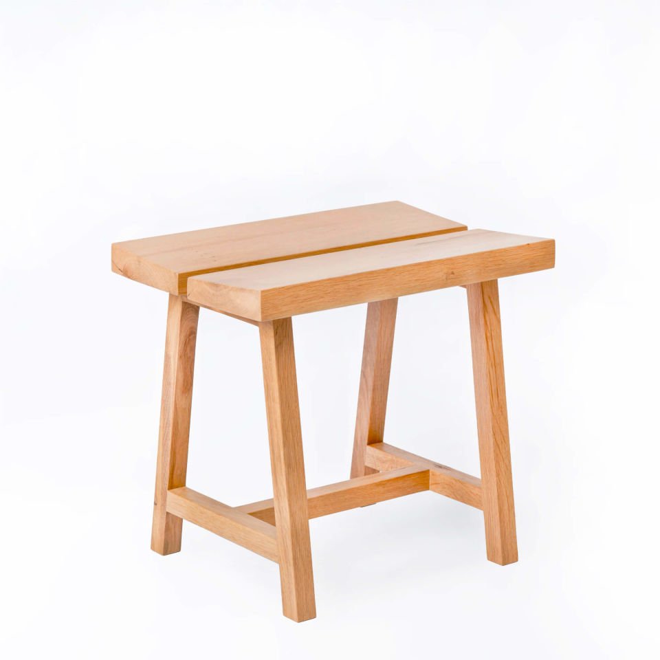 Solid Oak Stool – PI Series Honey