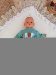 Yenidoğan Wool Yün Kumaş Taç Nakışlı Güpür Duvaklı Fiyonk Prizma Taş Unisex Kundak Bebek Battaniyesi
