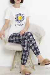 Paça Lastikli Pijama Takımı Beyazçiçekli - 18736.1567.