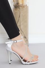 10 Cm Taşlı Topuklu Ayakkabı Gümüş - 18251.264.