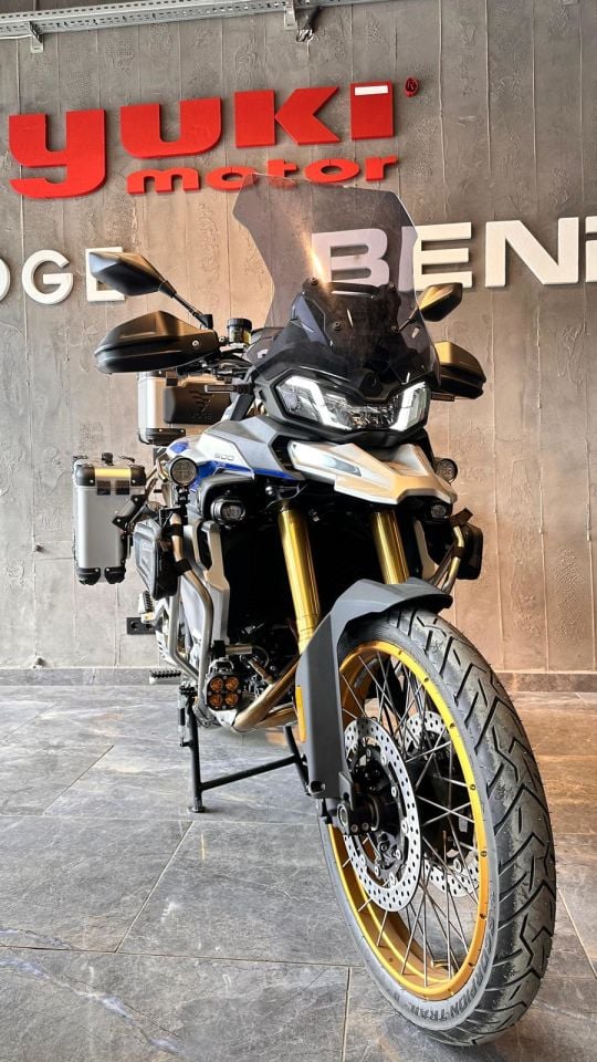 2024 VOGE 900 DSX | Sıfır Ayarında | Full Aksesuar | Sadece 20 KM!