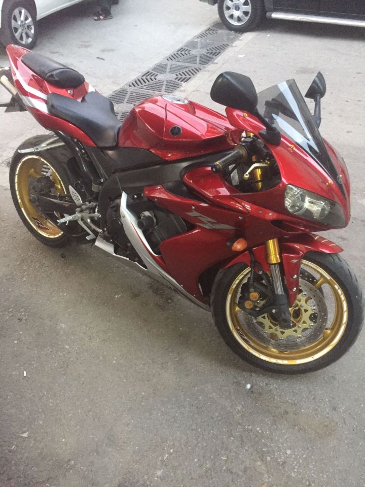 Yamaha R1 – 2006 Model – Bakımlı ve Temiz Kullanım!
