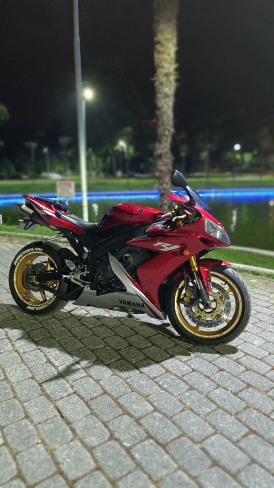 Yamaha R1 – 2006 Model – Bakımlı ve Temiz Kullanım!