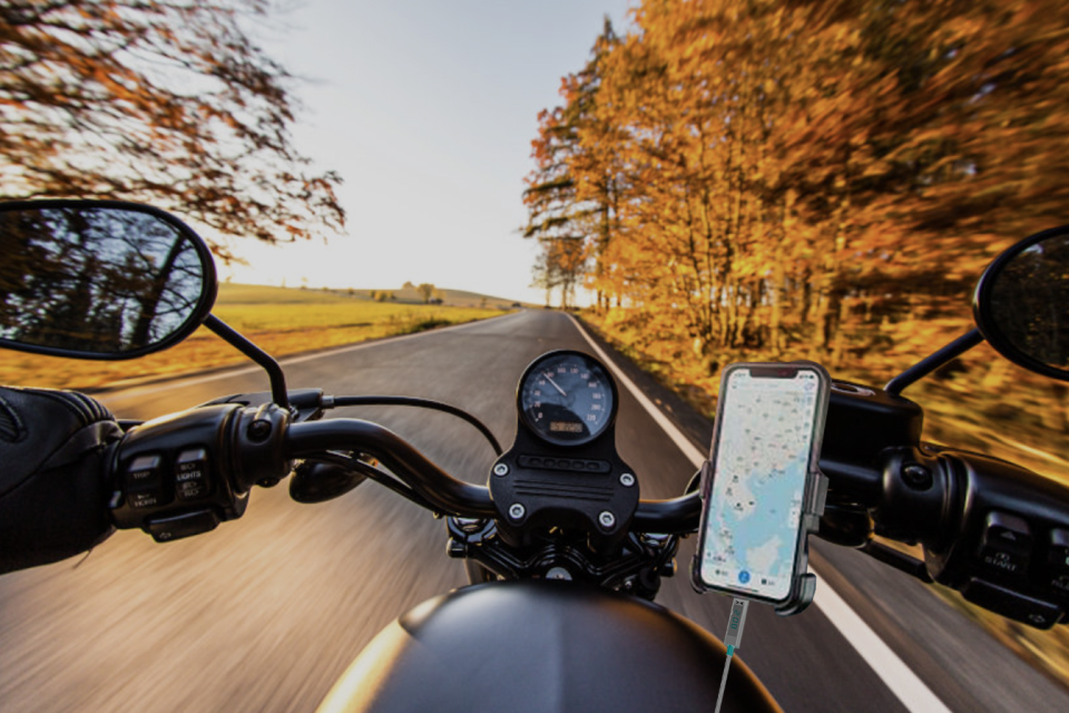 Knmaster TT-600U Tüm Motosikletlere Uyumlu Usb’li Telefon Tutucu