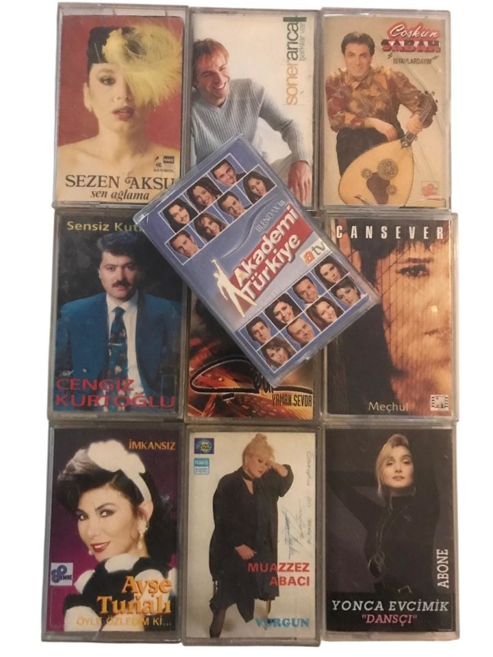 10 Adet kaset - Sezen AKSU, Cengiz KURTOĞLU, Cansever, Yonca EVCİMİK, Soner ARICA