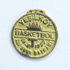 Yeşilköy 2ci Spor Bayramı 1957 - Basketbol madalyası