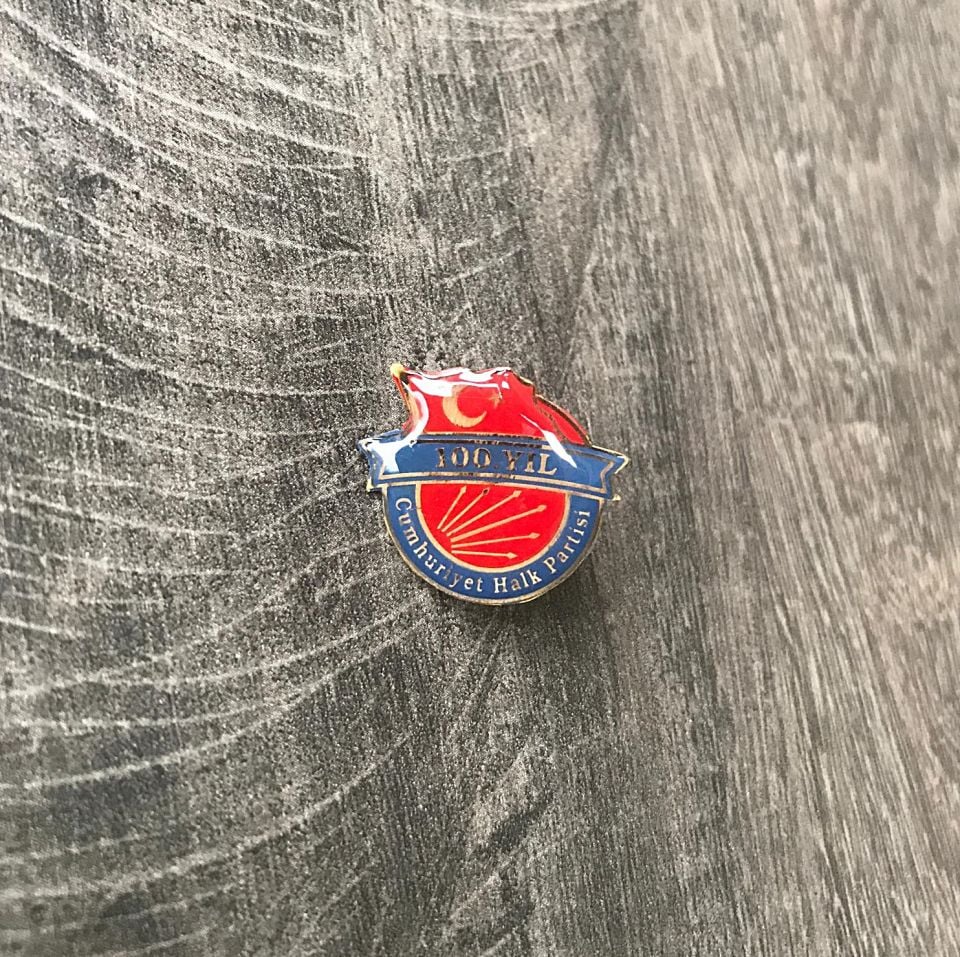 Cumhuriyet Halk Partisi 100. yıl - Rozet / NADİRRR