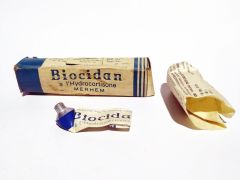 Biocidan merhem / İbrahim Etem Ulugay - Eski İlaç Şişeleri
