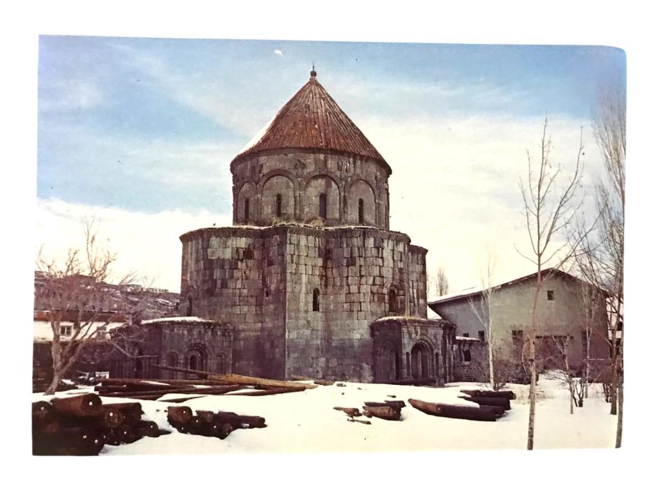 Müzenin  görünüşü -Kars - And kartpostal - 1970'li yıllara ait kartpostal / Arkası yazısız