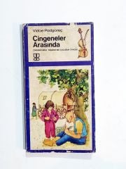Çingeneler Arasında / Vidoe PODGOREC - Kitap
