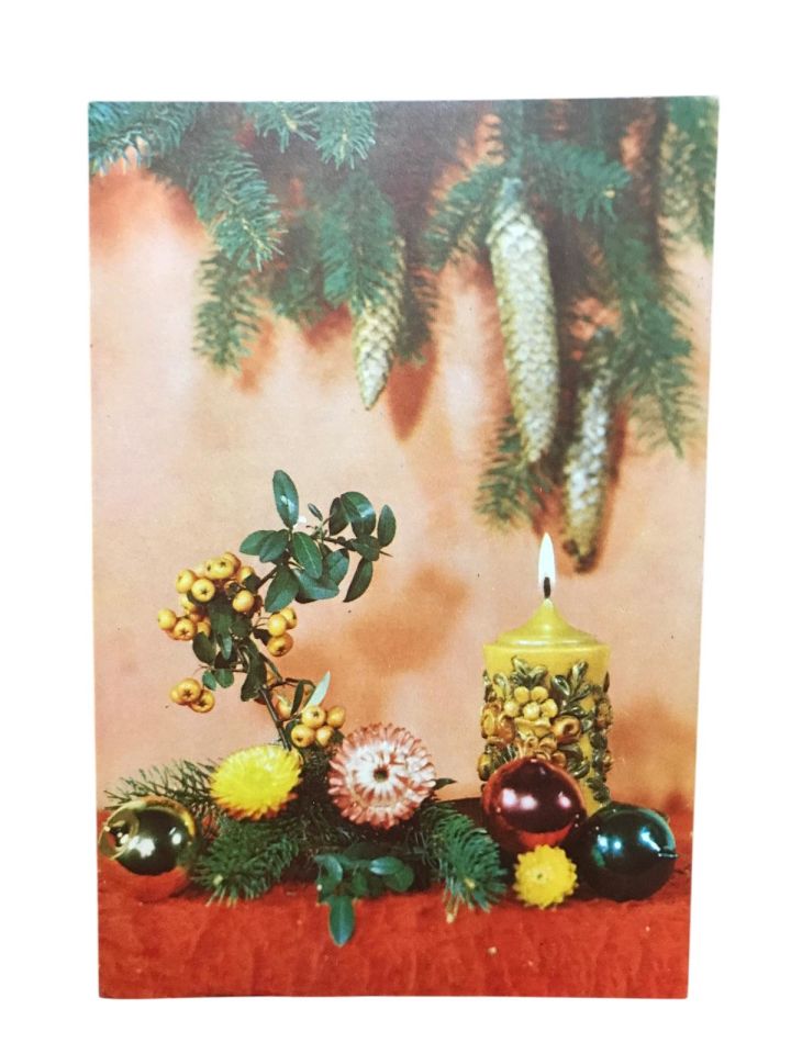 ''Mumlar ve çiçekler'' - 1970'li yıllara ait kartpostal / Arkası yazısız