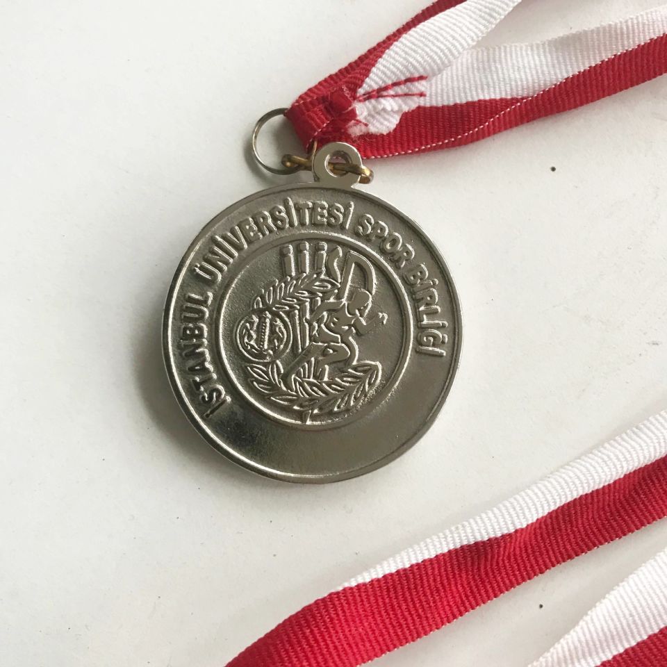 İstanbul Üniversitesi Spor Birliği - Spor Şöleni / Madalya