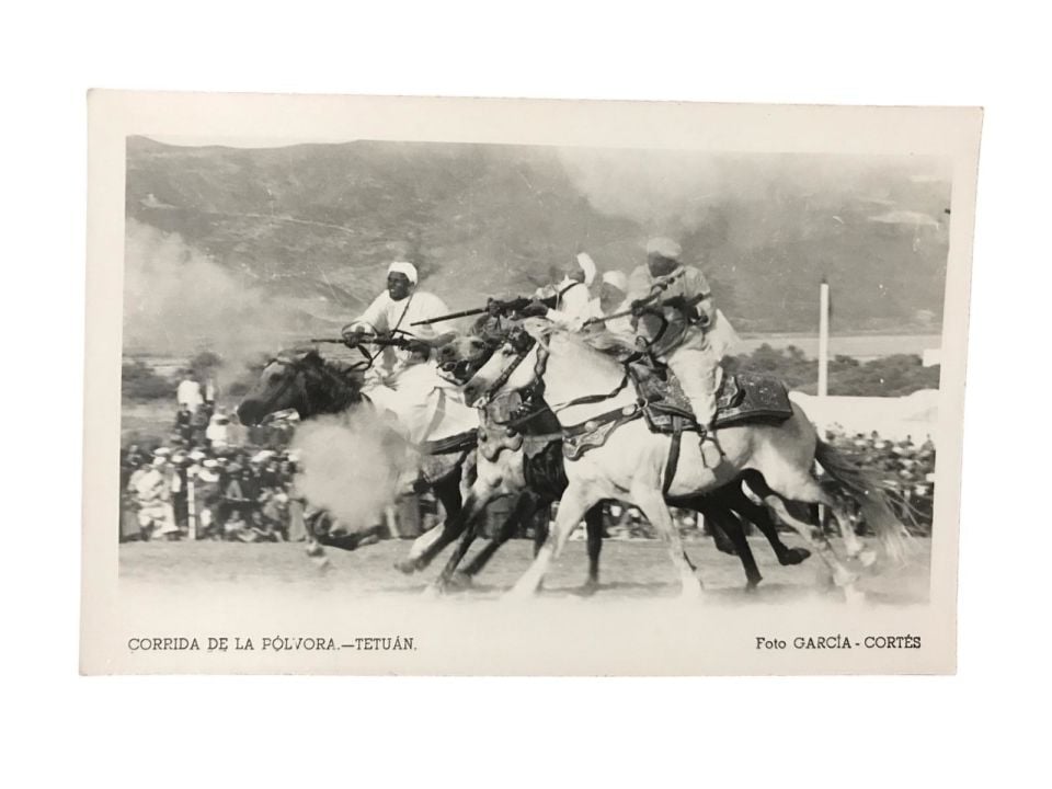 Corrıda de polvora - Tetuan - Foto Garcia - 1960'lı yıllara ait kartpostal / Arkası yazısız