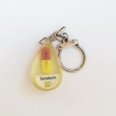 Terramycin anahtarlık