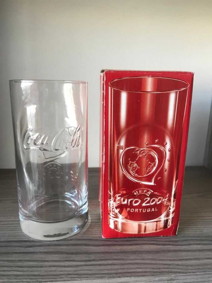 Coca cola - Euro 2004 Portugal / Kutusunda hatıra bardak
