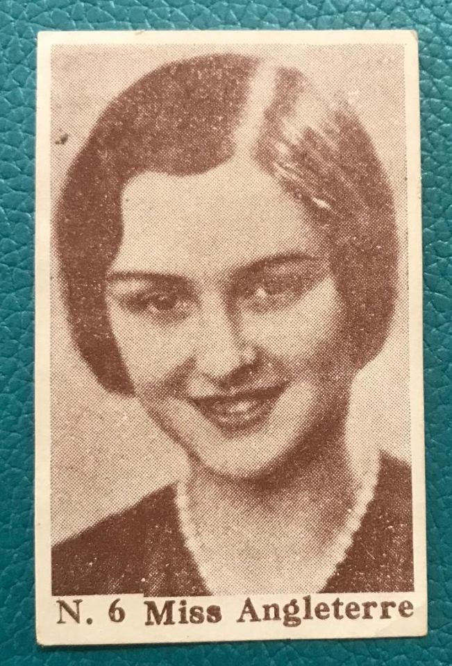 Aslan Markalı Lion Çikolatası - Kraliçe Serisi - Miss İngiltere