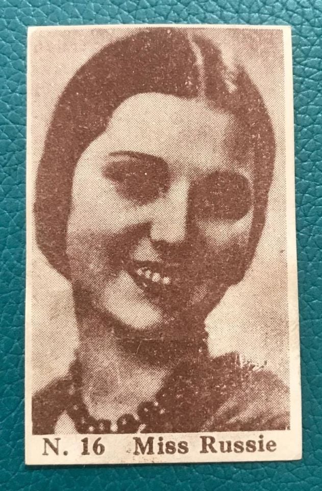 Aslan Markalı Lion Çikolatası - Kraliçe Serisi - Miss Rusya