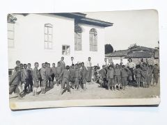 Okulda yetim çocuklar - Fotoğraf