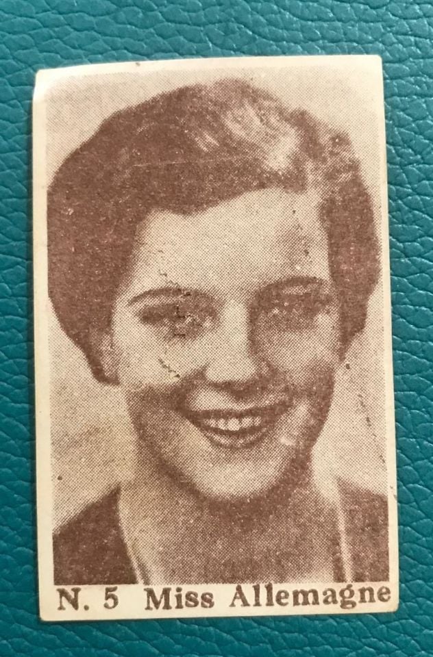 Aslan Markalı Lion Çikolatası - Kraliçe Serisi - Miss Almanya