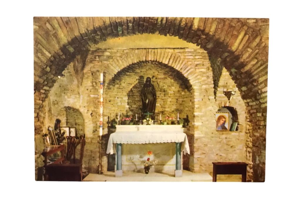 Efes Meryem ana evi Panaya tapulu - 1970'li yıllara ait kartpostal / Arkası yazısız