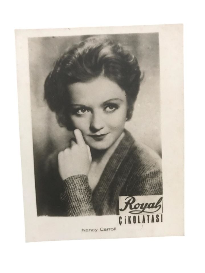 Royal Çikolatası - Nancy CAROLL