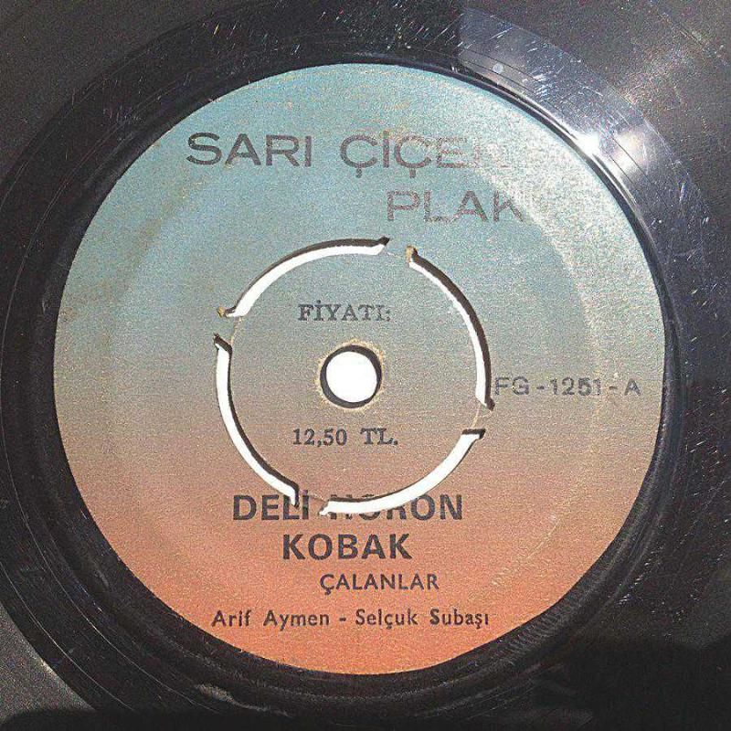 Deli horon kobak - Sarı çiçek ondört Artvin - Arif AYMEN / 45'lik Plak