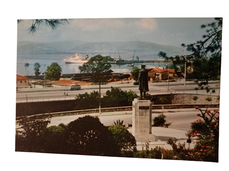 Atatürk heykeli - İzmit - Kartpostal