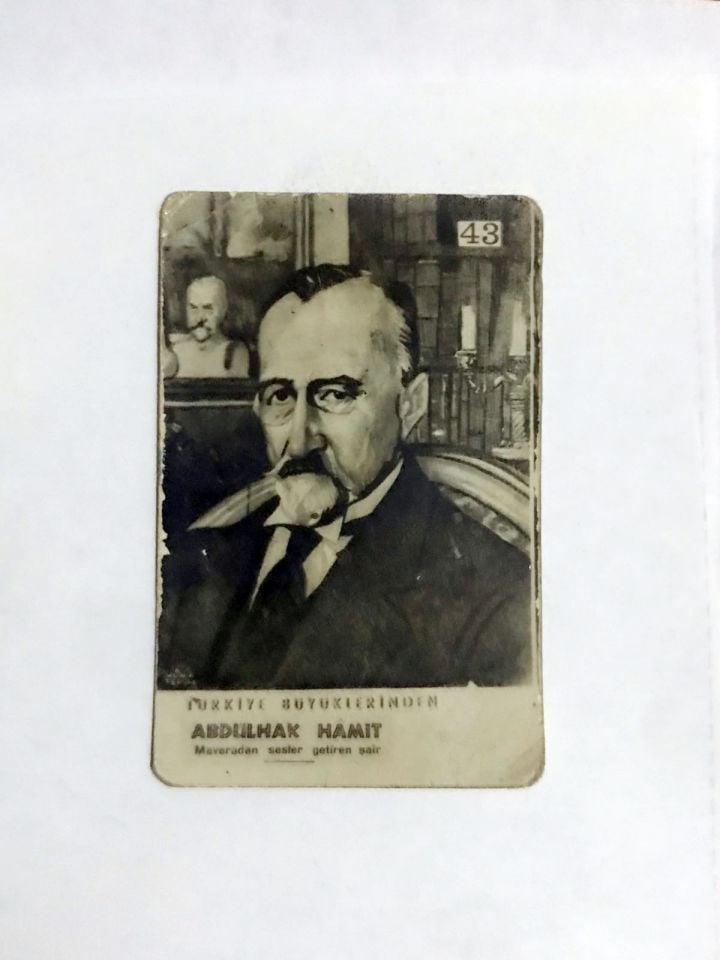 Türkiye büyüklerinden - Abdülhak Hamit / Maveradan sesler getiren şair - Şekerleme kartları