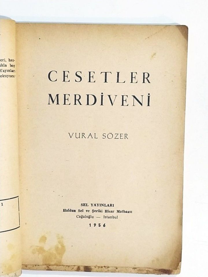 Cesetler Merdiveni / Vural SÖZER