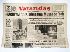 Hürriyet'in kısılmasına müsaade yok - Adana Vatandaş gazetesi,  26 Eylül 1960 - Efemera