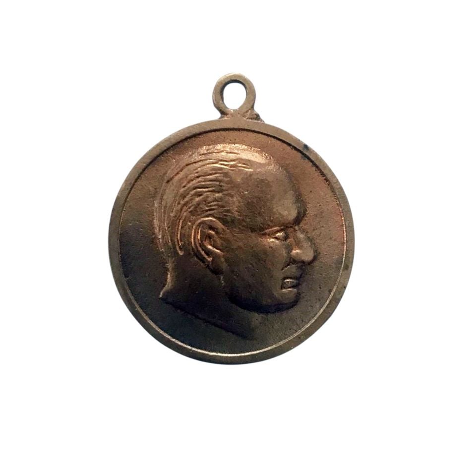 Türkiye İş Bankası 10. Yıl Hatırası - Madalya / NADİRRR