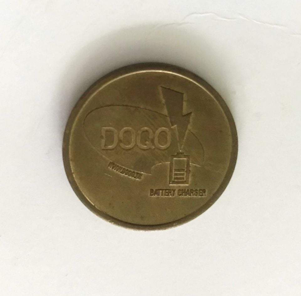 Doqo Battery Charger DOQOIN - Jeton