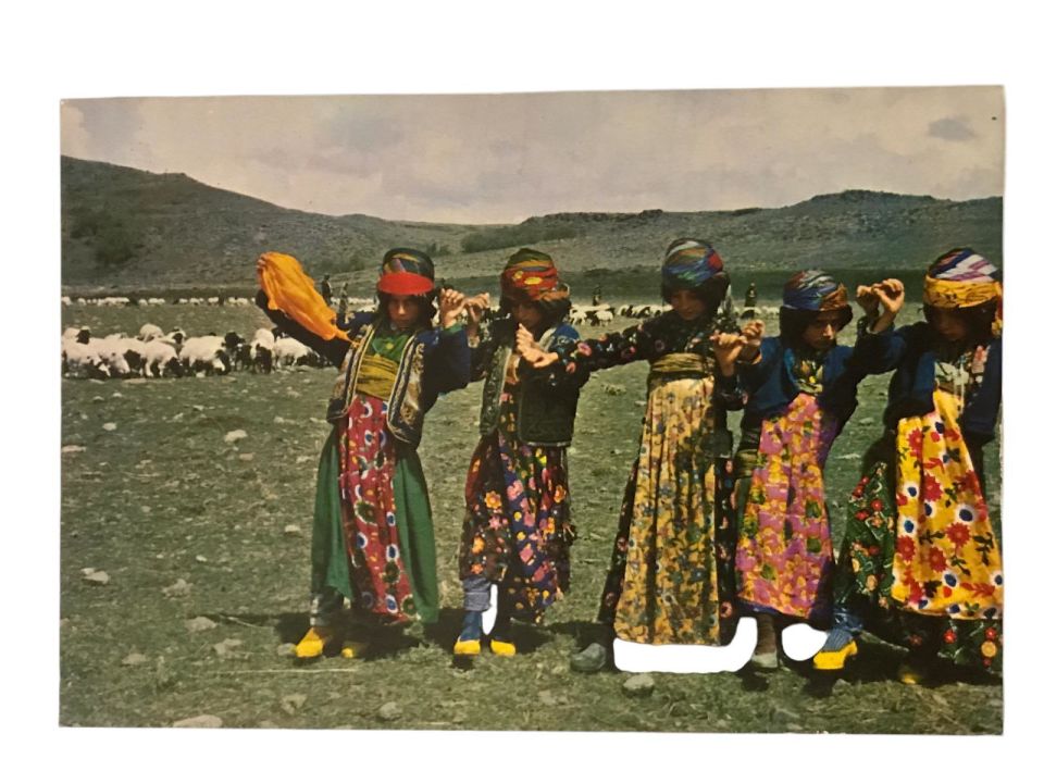 Çemişgezek Folklor TUNCELİ - 1970'li yıllara ait kartpostal / Arkası yazılı