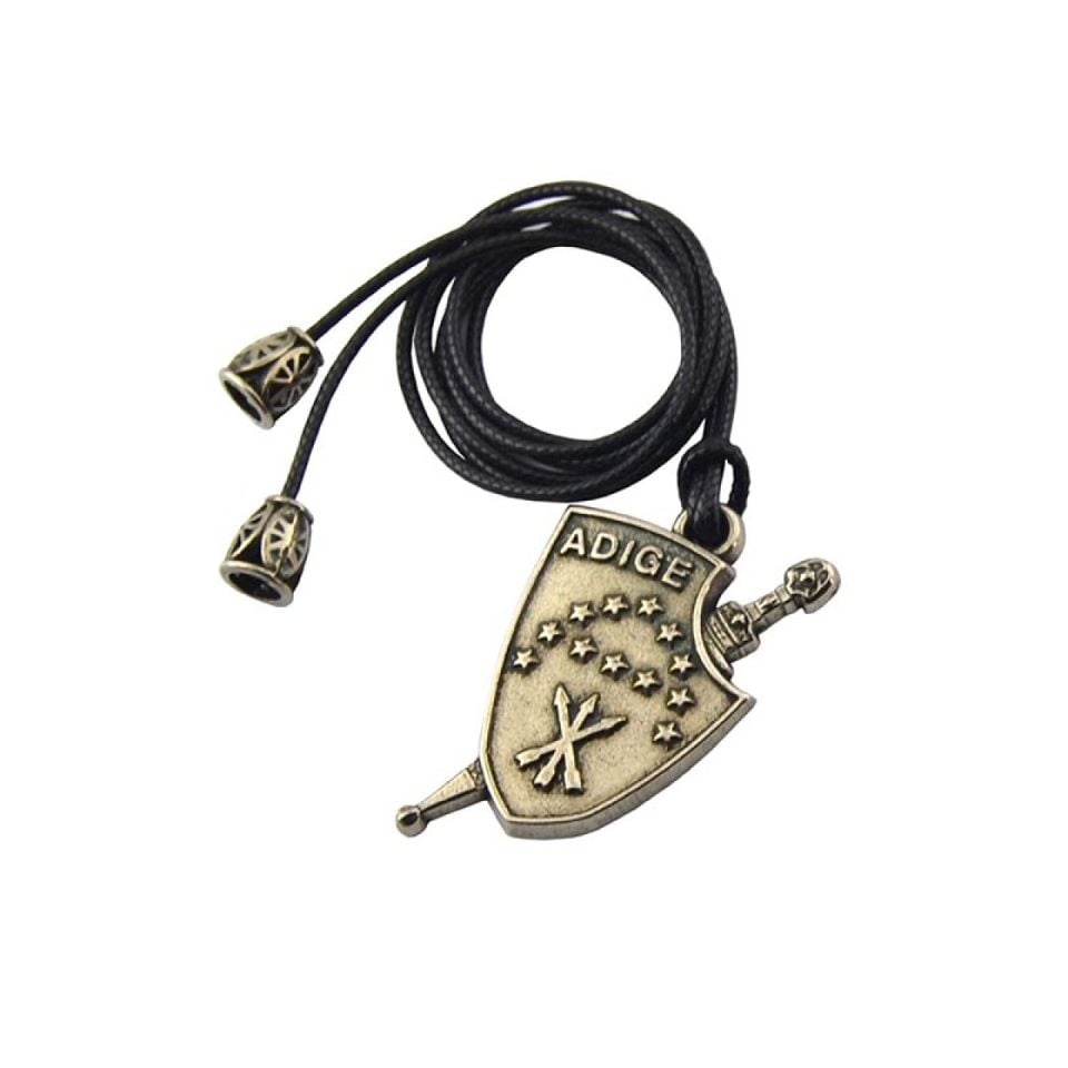 Adige Bayrak ve Kama - Kolye