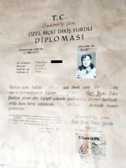 Bakırköy Yeni Özel Biçki Dikiş Yurdu Diploması 1951