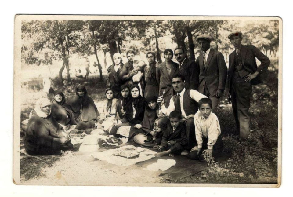 Piknik yapanlar - Sosyal yaşam, 1910'lardan kalma bir fotoğraf